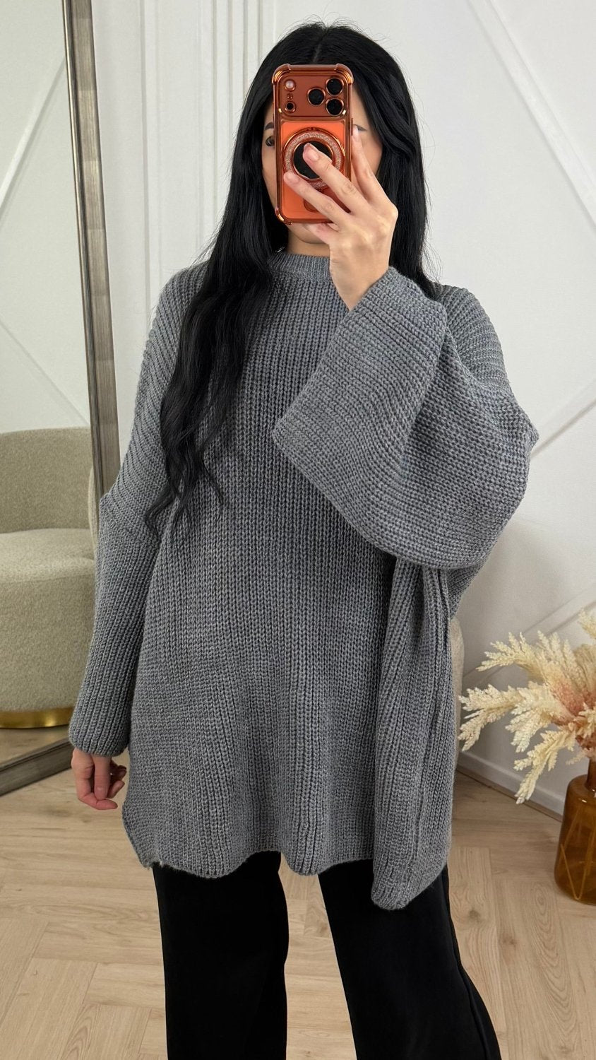 PRE ORDER Oversized Gebreide Knit Trui WORDT VERZONDEN OP 14-09 in Charcoal grey - Finn Jules