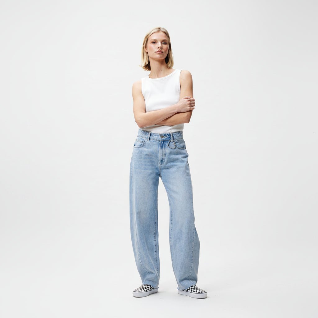 Super barrel fit jeans in Lichtblauw - Finn Jules