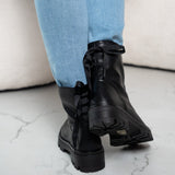 Bow Black Boots in Zwart - Finn Jules