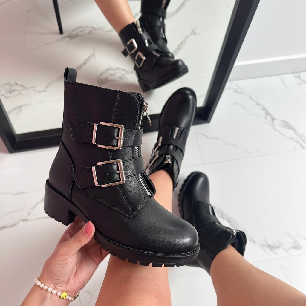 Gesp Black Boots in Zwart - Finn Jules