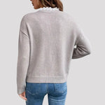 Van Elst Mode® | Chique Gebreide Trui met Elegante Kantkraag in Grijs - Finn Jules