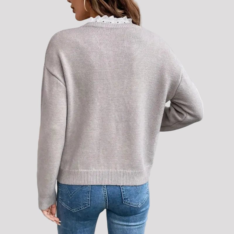 Van Elst Mode® | Chique Gebreide Trui met Elegante Kantkraag in Grijs - Finn Jules