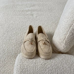 Beige Loafers Dames - Suède Instappers Met Kwast — Anouk in Beije - Finn Jules
