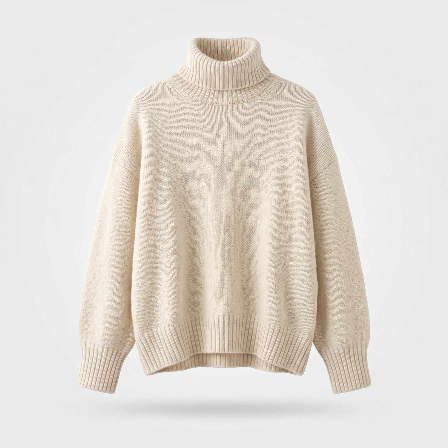 Grofgebreide Coltrui met Verlaagde Schouders — Maaike in Beige - Finn Jules