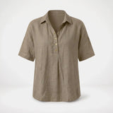 Van Elst Mode® | Blouse met kraag en knoopdetail (TIJDELIJK 1+1 GRATIS!) in Khaki - Finn Jules